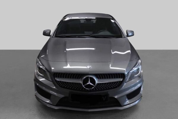 Mercedes-Benz CLA 180