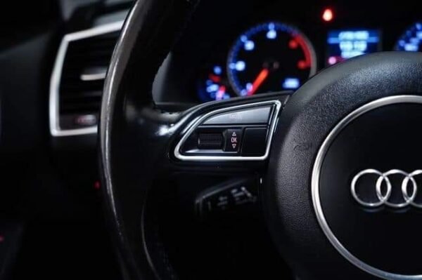 Audi Q5 – Image 18