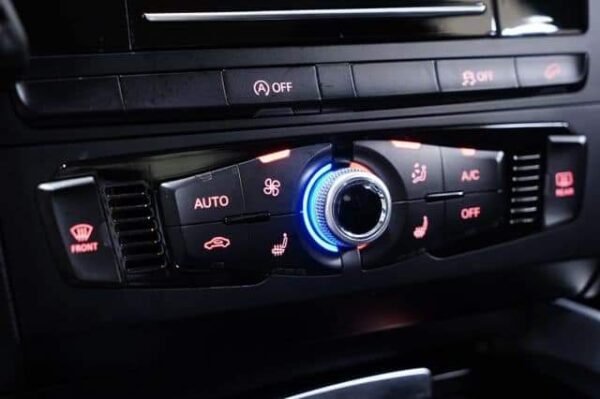 Audi Q5 – Image 22