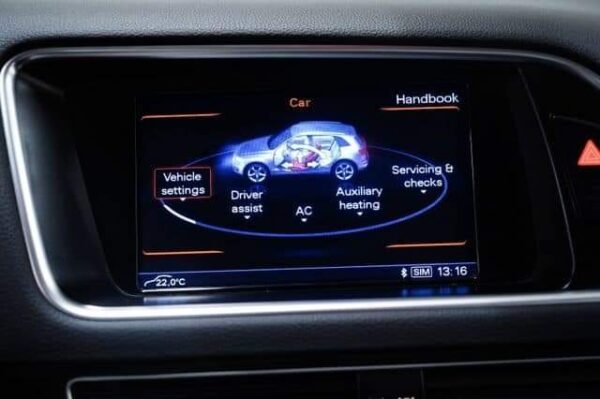 Audi Q5 – Image 24