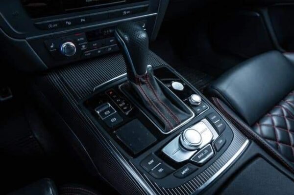 Audi A6 – Image 18