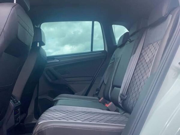 Volkswagen Tiguan – Image 8