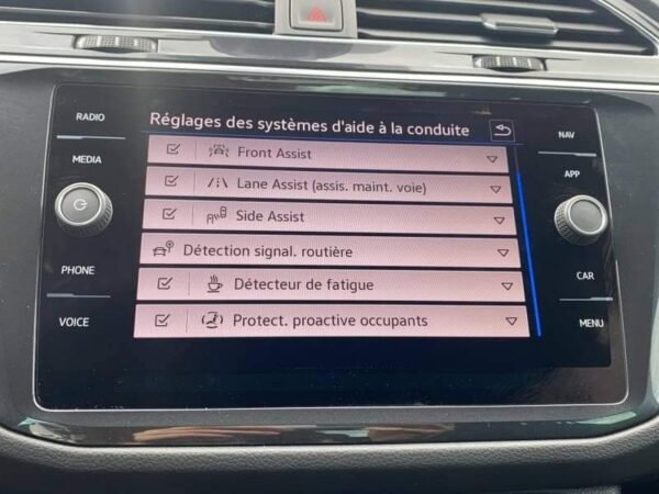 Volkswagen Tiguan – Image 19