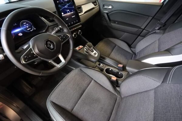 Renault Captur – Image 8