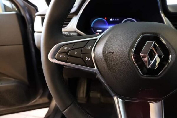 Renault Captur – Image 11