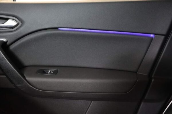 Renault Captur – Image 28