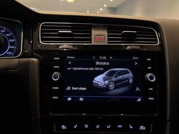 Volkswagen Golf – Image 27