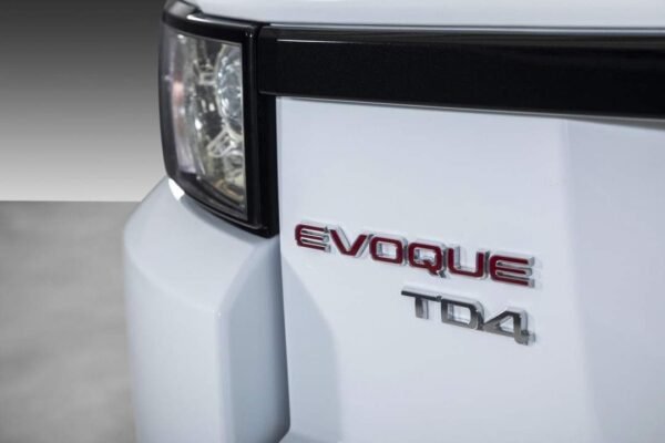 Land Rover Range Rover Evoque – Image 12