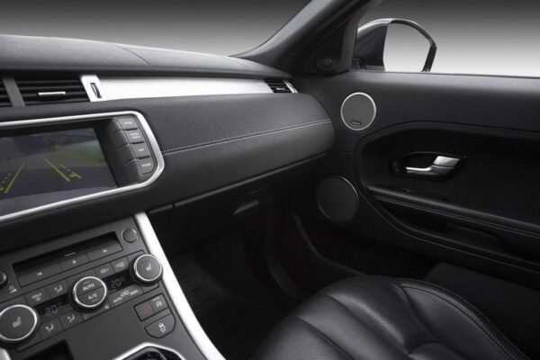 Land Rover Range Rover Evoque – Image 25
