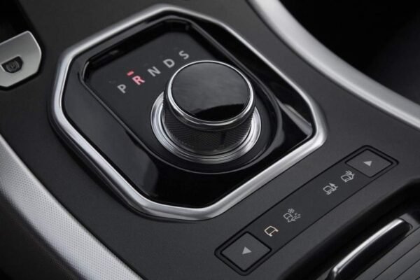 Land Rover Range Rover Evoque – Image 26