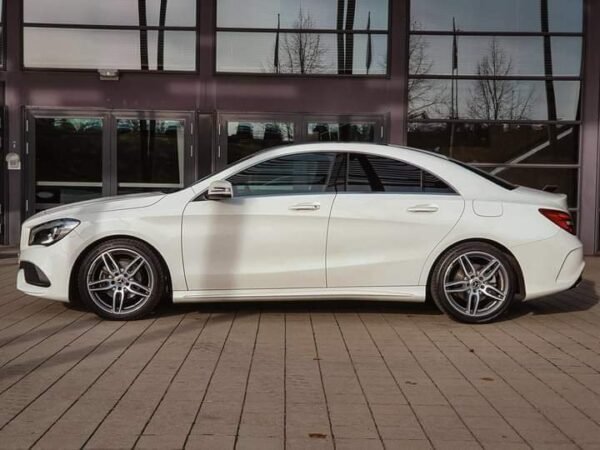 Mercedes-Benz CLA 180 – Image 4