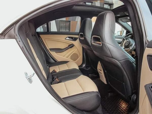 Mercedes-Benz CLA 180 – Image 16