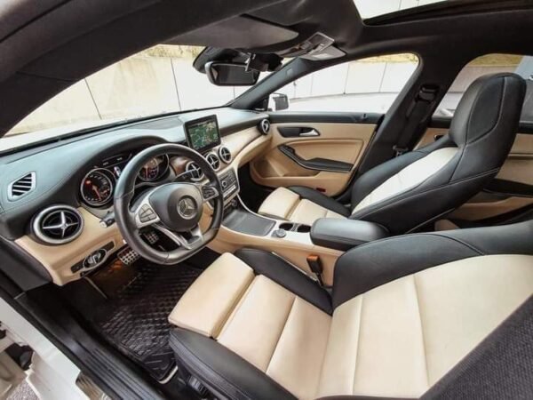 Mercedes-Benz CLA 180 – Image 22