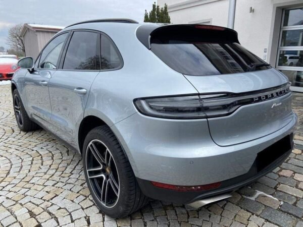 Porsche Macan – Image 4