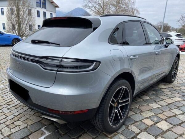 Porsche Macan – Image 3