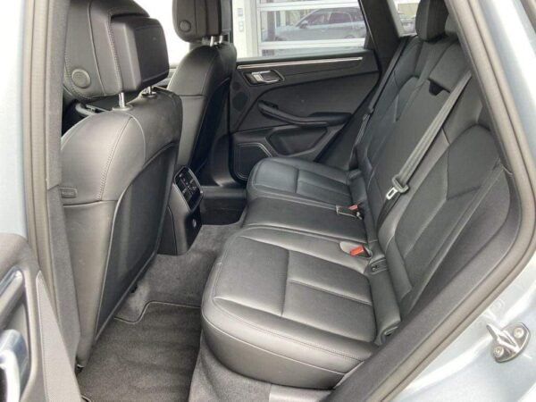 Porsche Macan – Image 13