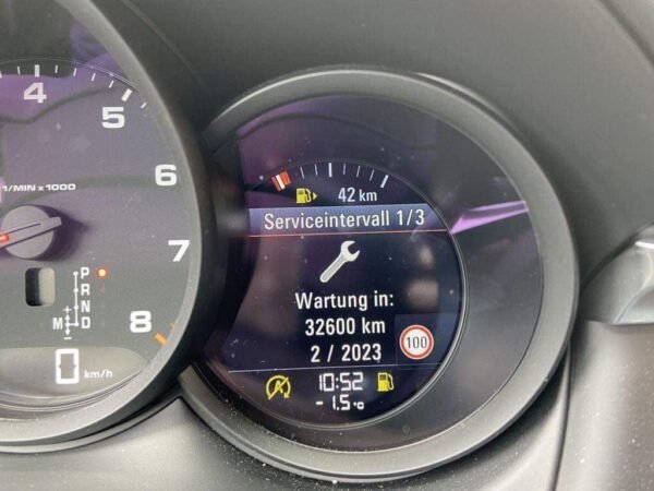 Porsche Macan – Image 20
