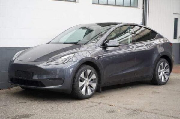Tesla Model Y – Image 5