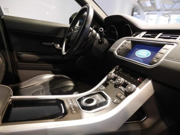 Land Rover Range Rover Evoque – Image 15