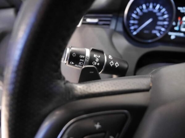 Land Rover Range Rover Evoque – Image 30