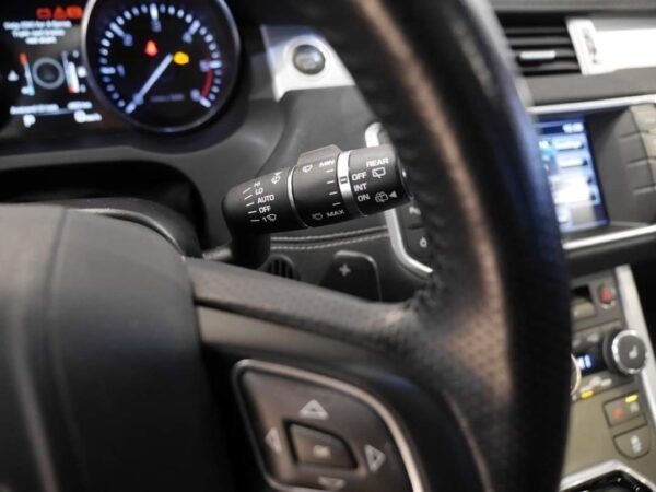 Land Rover Range Rover Evoque – Image 37