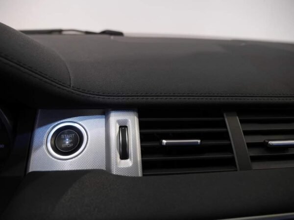 Land Rover Range Rover Evoque – Image 36