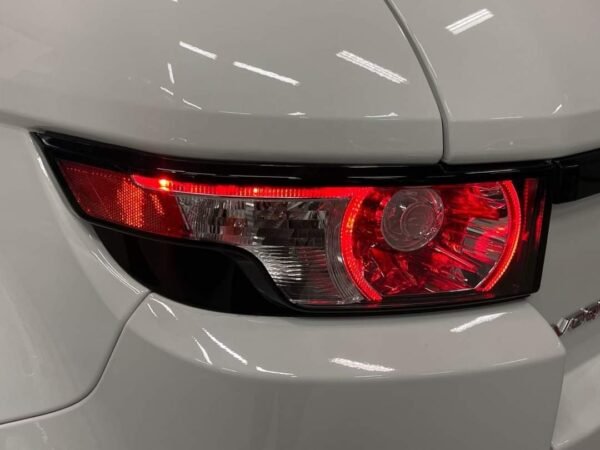 Land Rover Range Rover Evoque – Image 18
