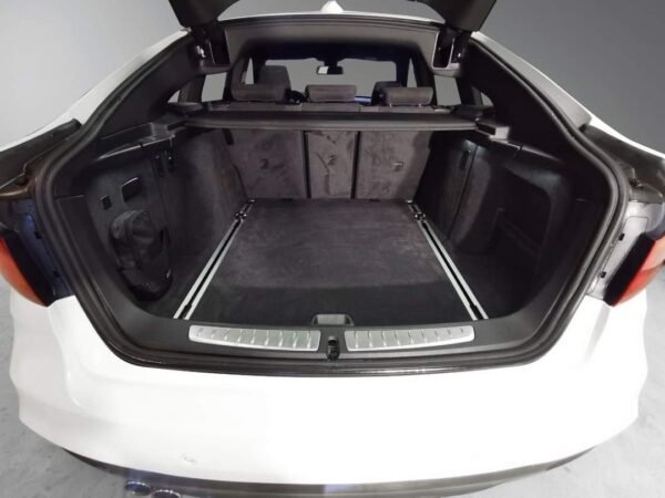 BMW Série 3 – Image 15