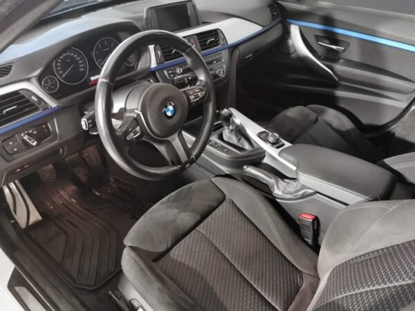 BMW Série 3 – Image 28