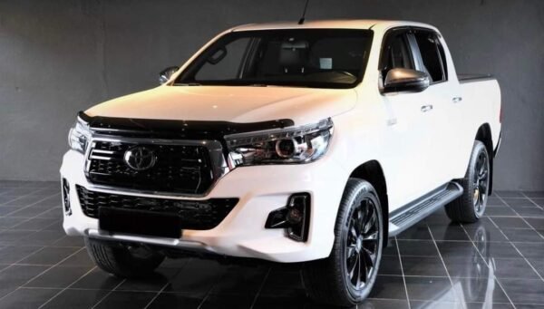 Toyota HiLux – Image 2