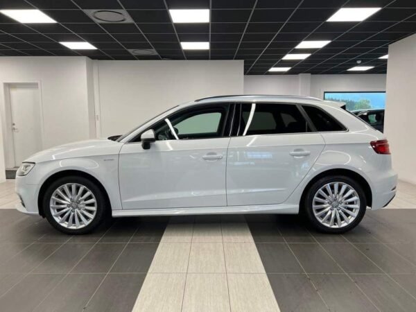 Audi A3 e-Tron Sportback – Image 12
