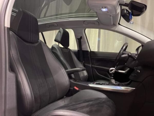 Peugeot 308 – Image 10