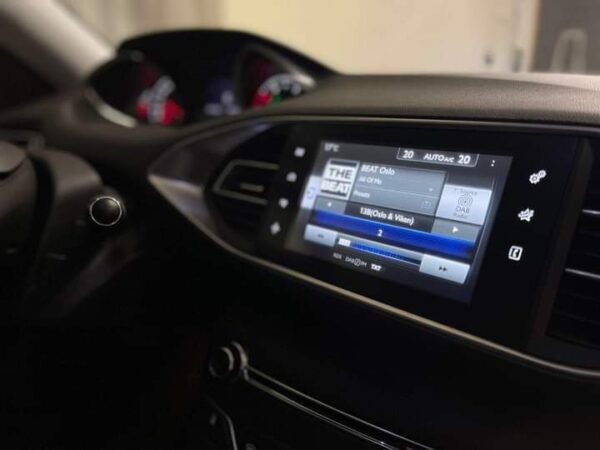 Peugeot 308 – Image 16