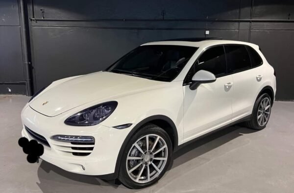 Porsche Cayenne – Image 6