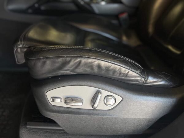 Porsche Cayenne – Image 11