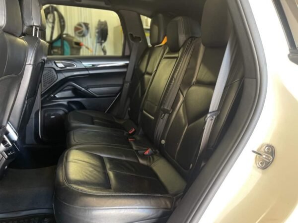 Porsche Cayenne – Image 24
