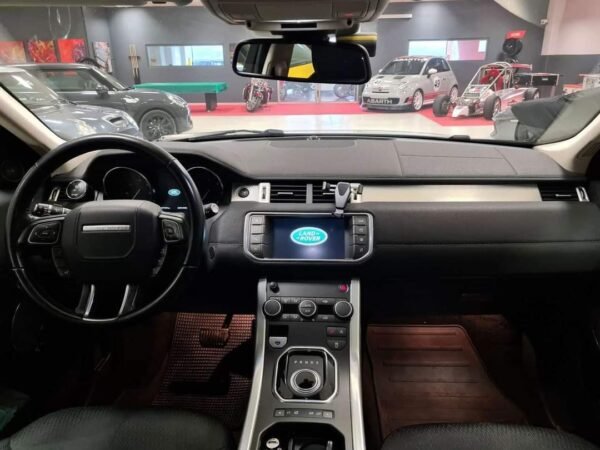 Land Rover Range Rover Evoque – Image 8