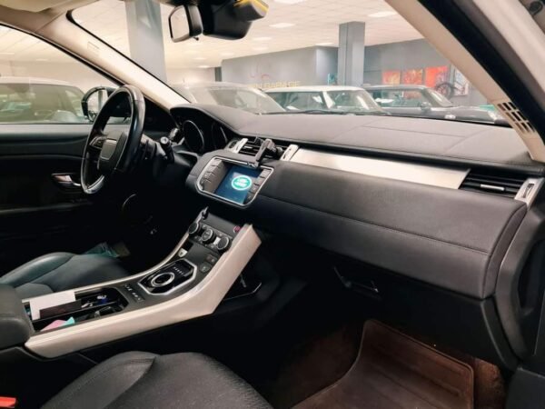 Land Rover Range Rover Evoque – Image 7