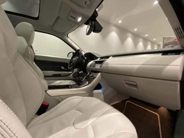 Land Rover Range Rover Evoque – Image 9