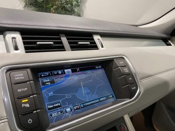 Land Rover Range Rover Evoque – Image 15