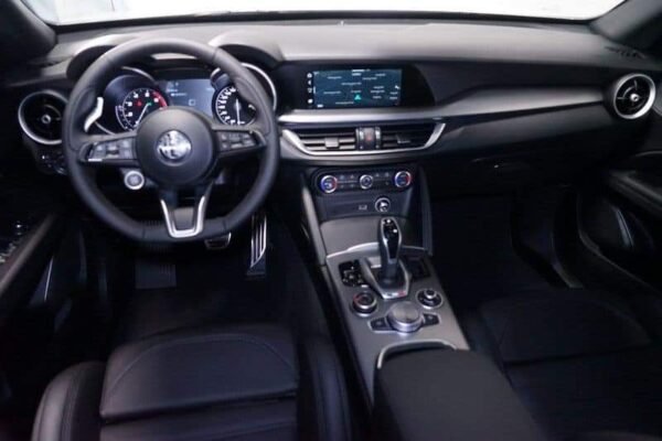 Alfa Romeo Stelvio – Image 13