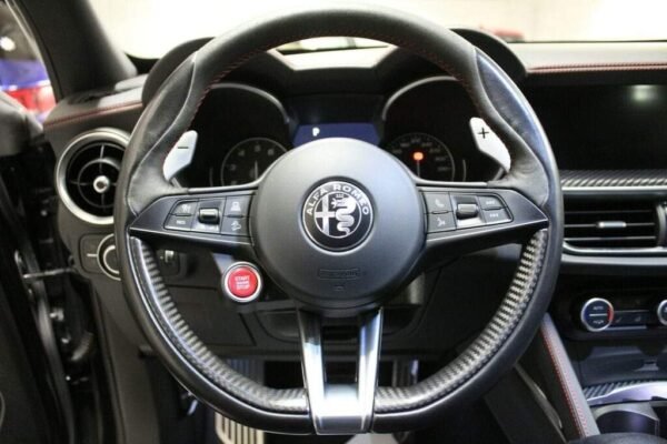 Alfa Romeo Stelvio – Image 9
