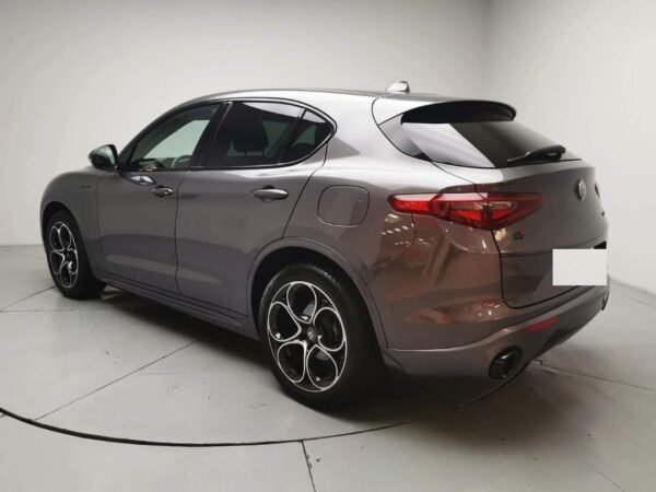 Alfa Romeo Stelvio – Image 6