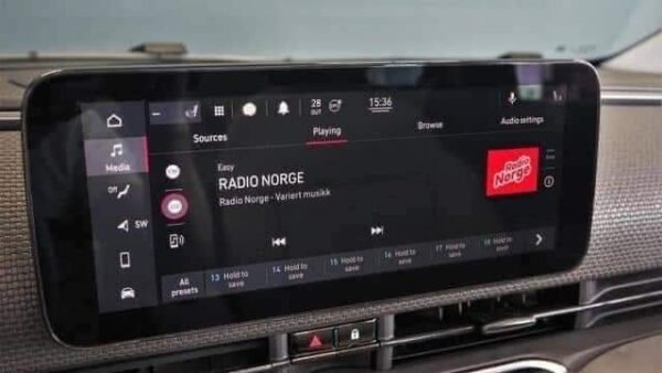 Fiat 500 La Prima – Image 13