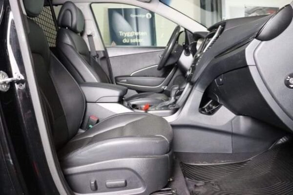 Hyundai Grand Santa Fé – Image 21