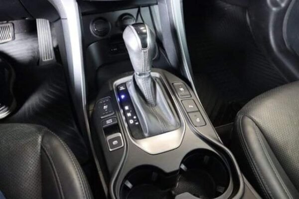 Hyundai Grand Santa Fé – Image 25