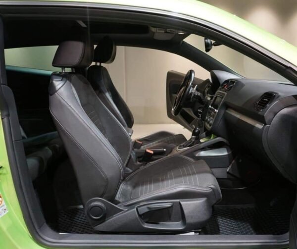 Volkswagen Scirocco – Image 19