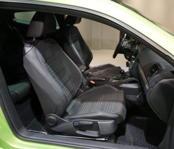 Volkswagen Scirocco – Image 25