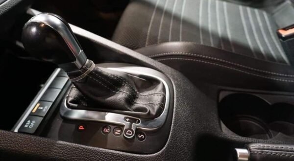 Volkswagen Scirocco – Image 27