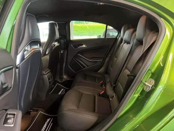 Mercedes-Benz A 45 AMG – Image 23
